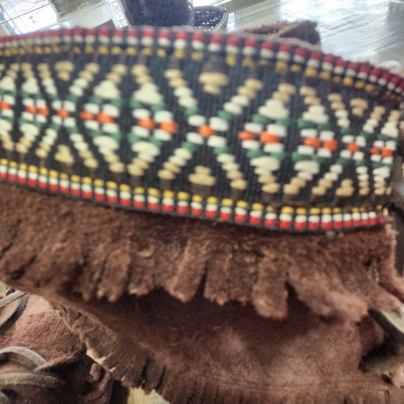 Laurentian Chief Chocolate Brown Suede Leather  Beaded Moccasin Booties Size 7 - Picture 4 of 7